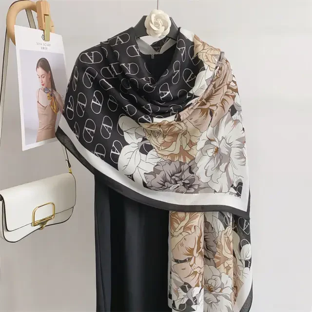A Flower Black Viscose Scarf