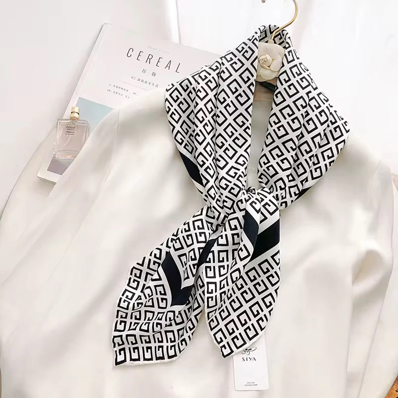 Classic Rustic G Printed Square Scarf