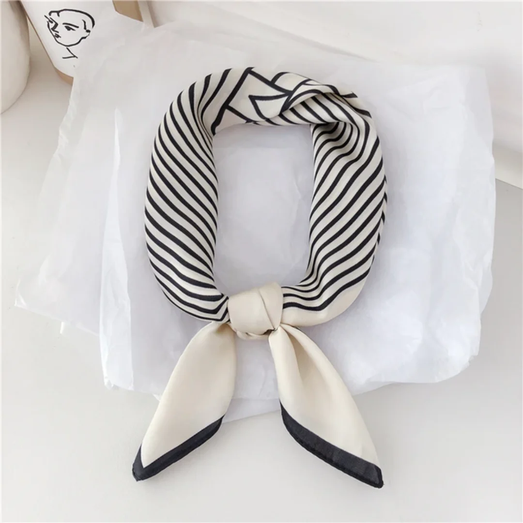 White Opulence Print Silk Square Scarves 70 CM - Image 3